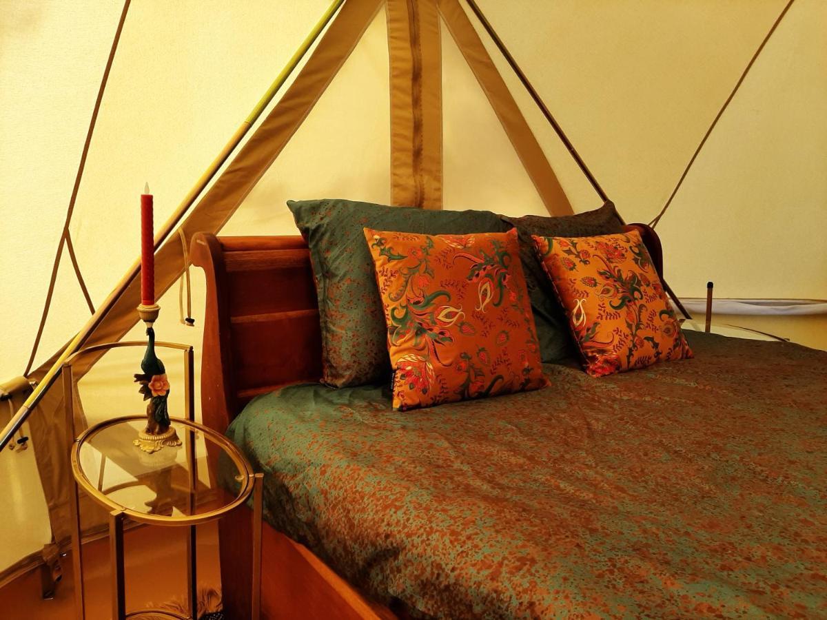 Glamping De Vrije Wind, Tentverhuur Houwerzijl Eksteriør billede